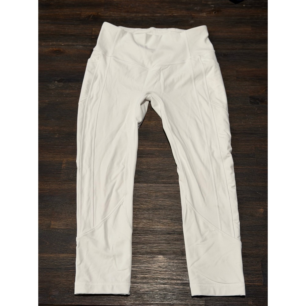 Lululemon White Invigorate High Rise Crop Leggings Pockets Size 4 Athletic Tight